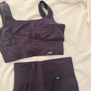 Calzedonia Purple Ribbed legging and Bra Set